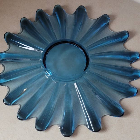 Fostoria Celestial Blue Glass Trinket Dish or Platter - Picture 3 of 3